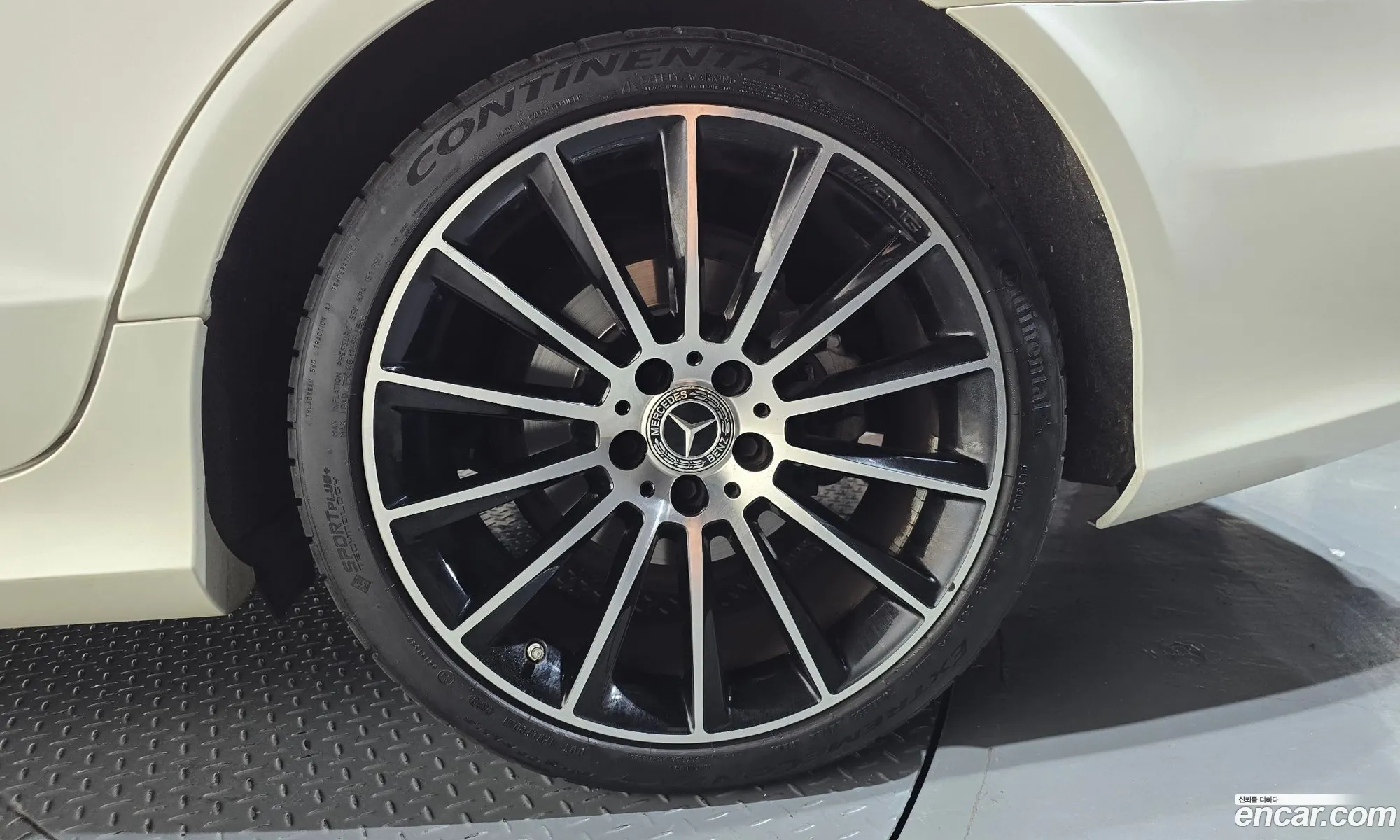 Mercedes-Benz CLS-Class W218 2017 WDDLJ9HB0HA204183 — 15