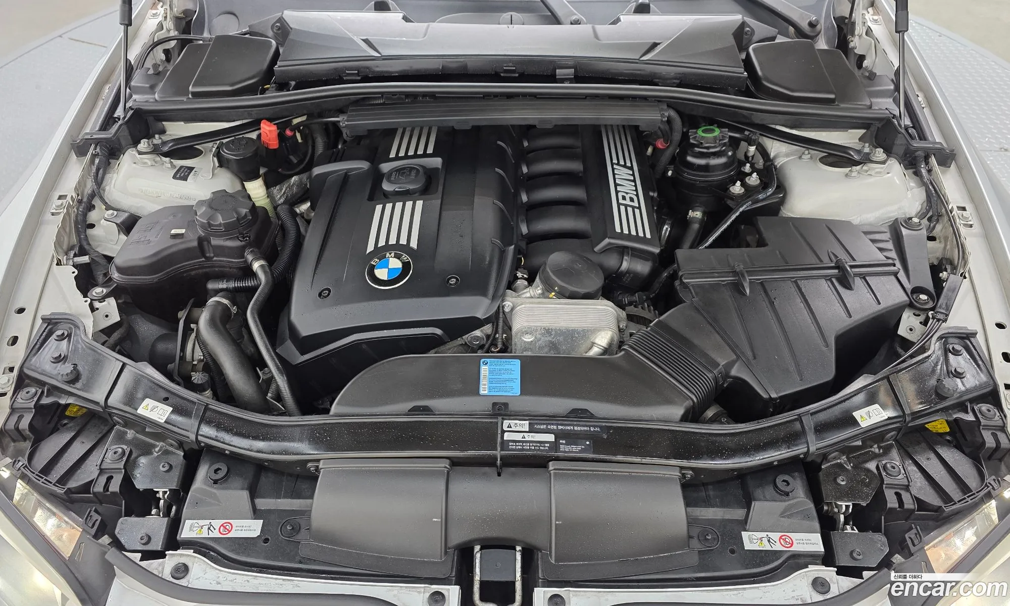 BMW 3 Series 2010 WBADW7102AE456509 — 16