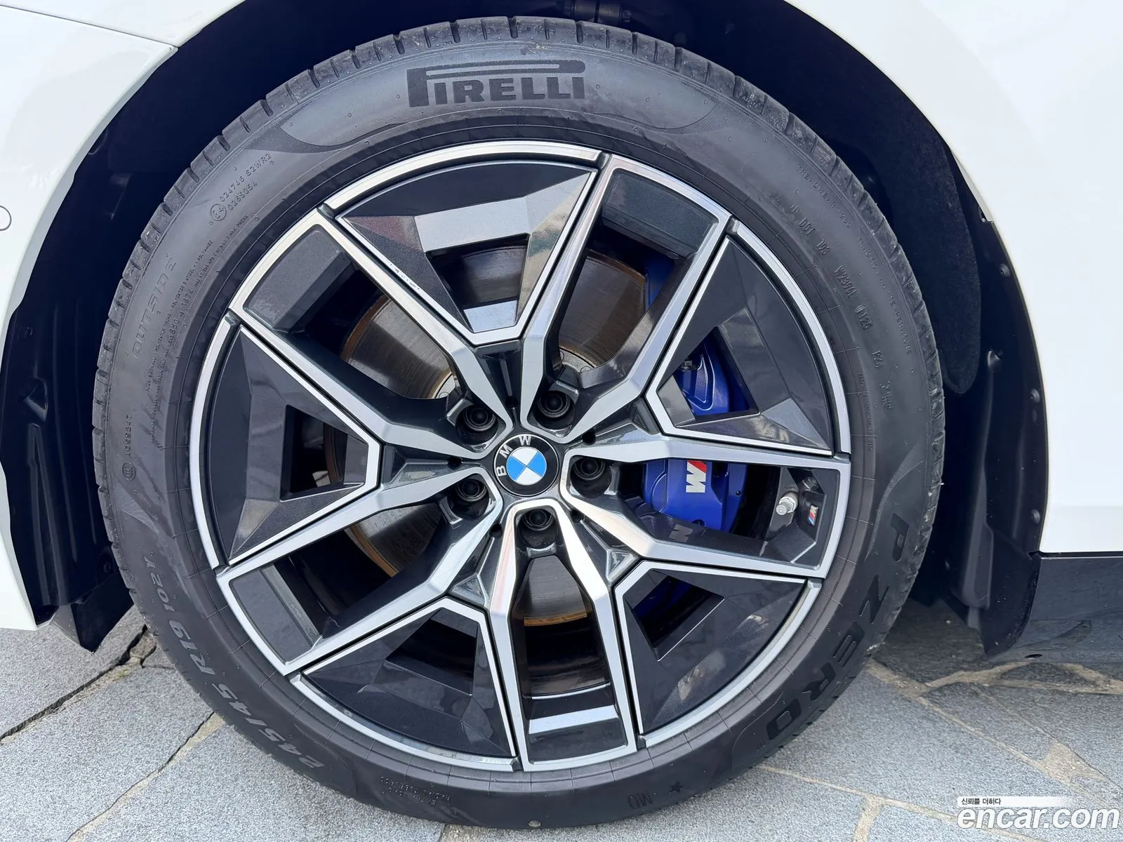 BMW i5 2025 — 15