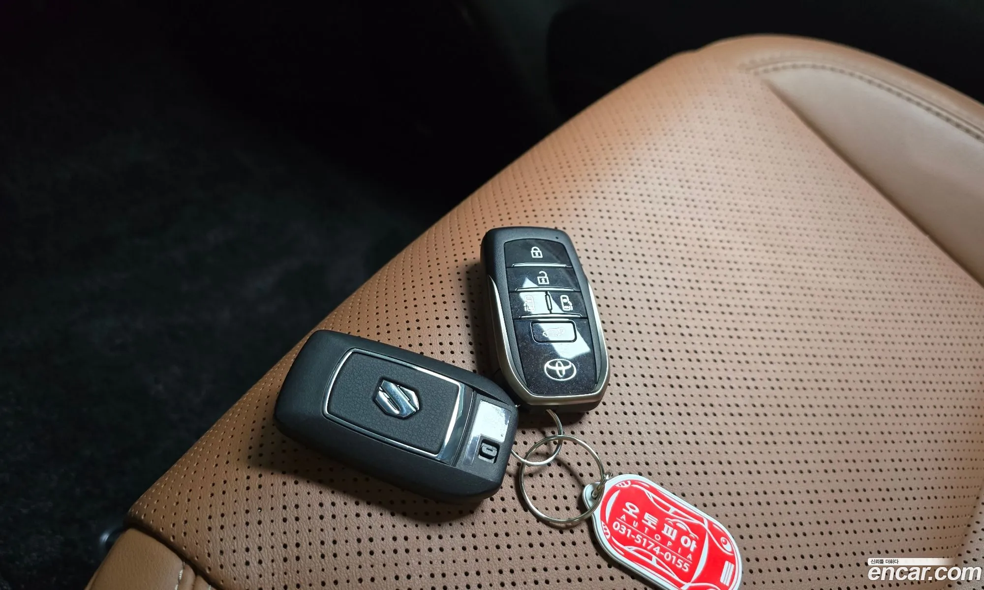 Toyota Alphard 2024 — 30