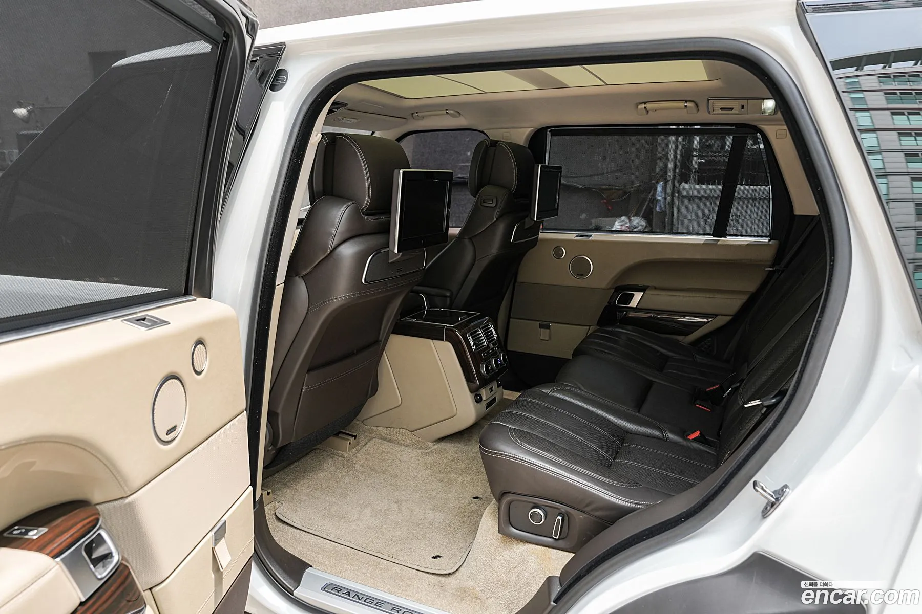 Land Rover Range Rover 2016 — 19
