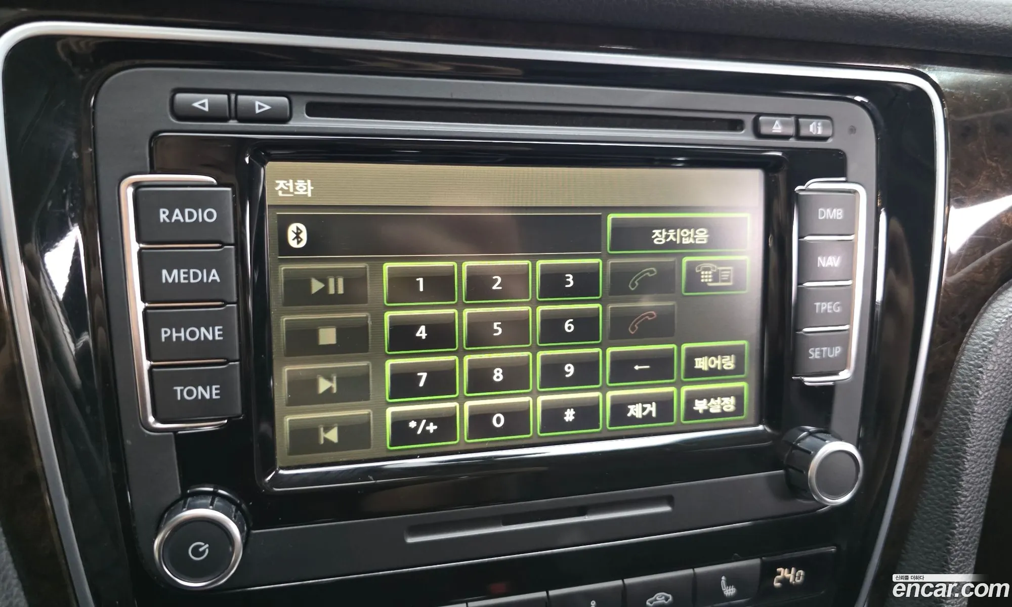 Volkswagen Passat 2015 — 12