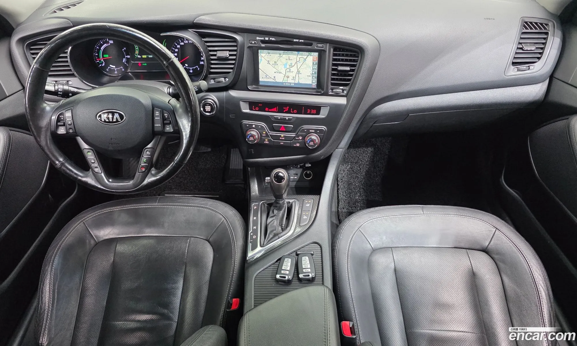 Kia K5 Hybrid 2012 — 10