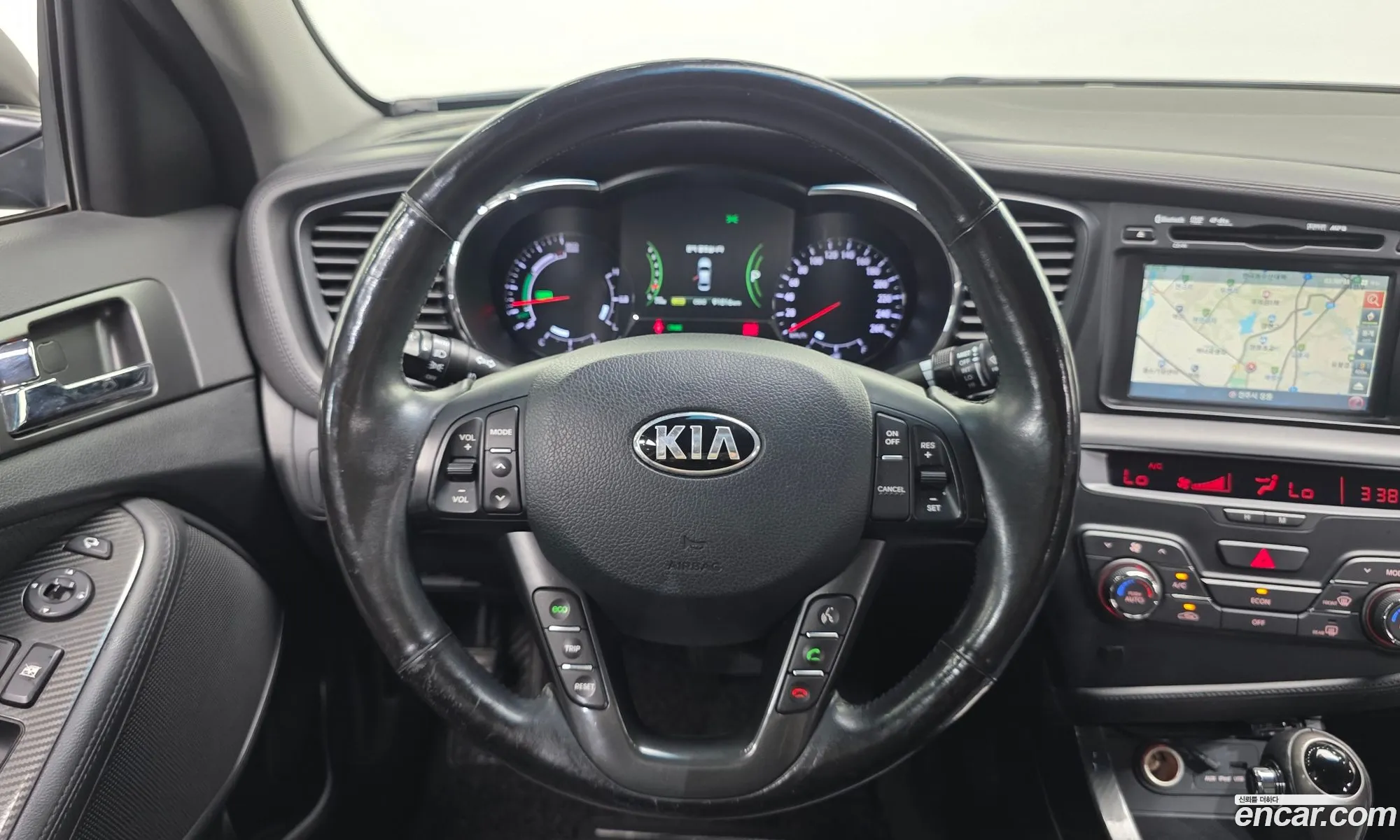 Kia K5 Hybrid 2012 — 5