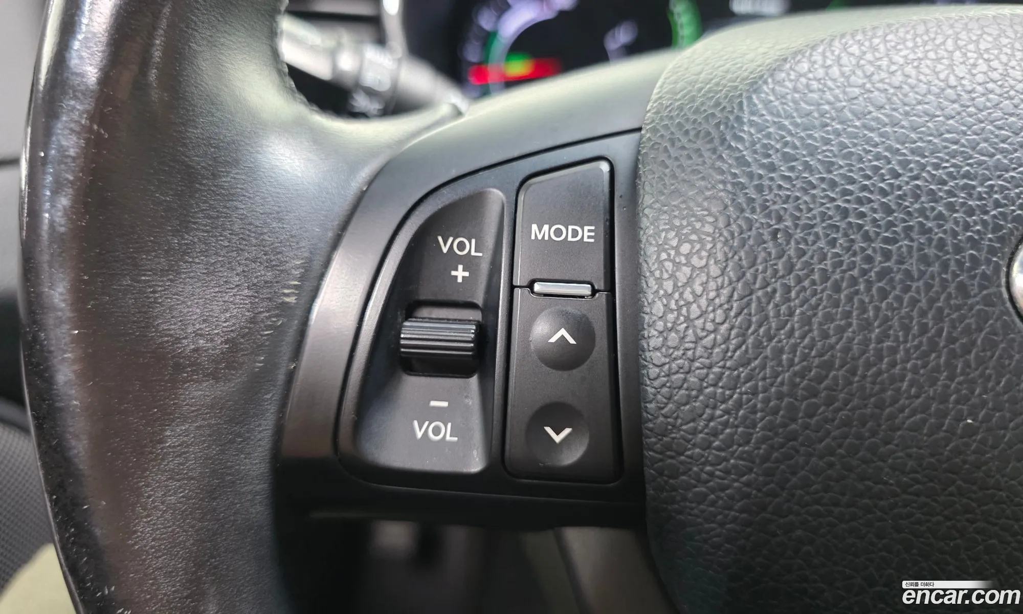 Kia K5 Hybrid 2012 — 17