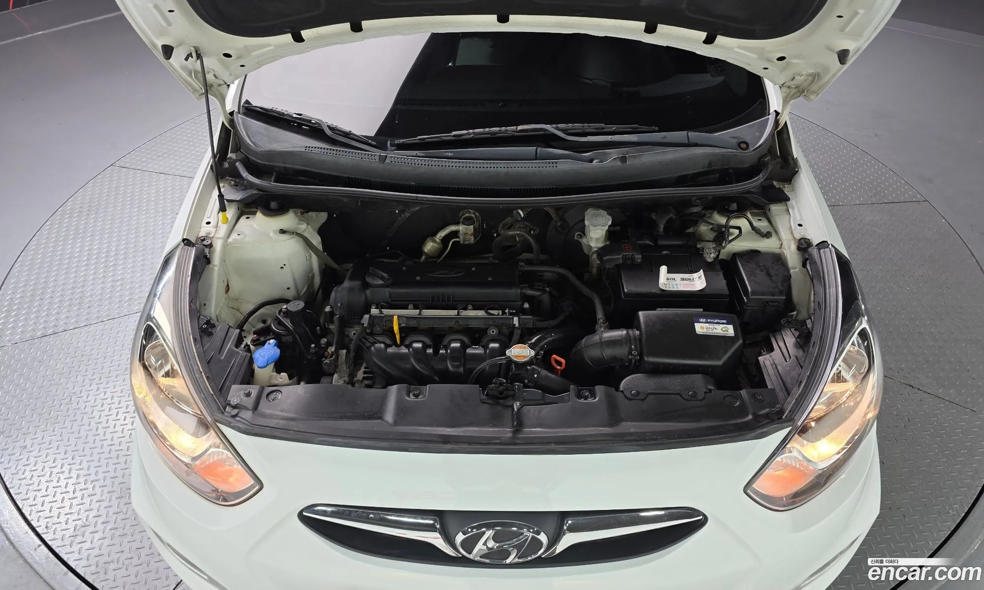 Hyundai Accent 2011 — 20