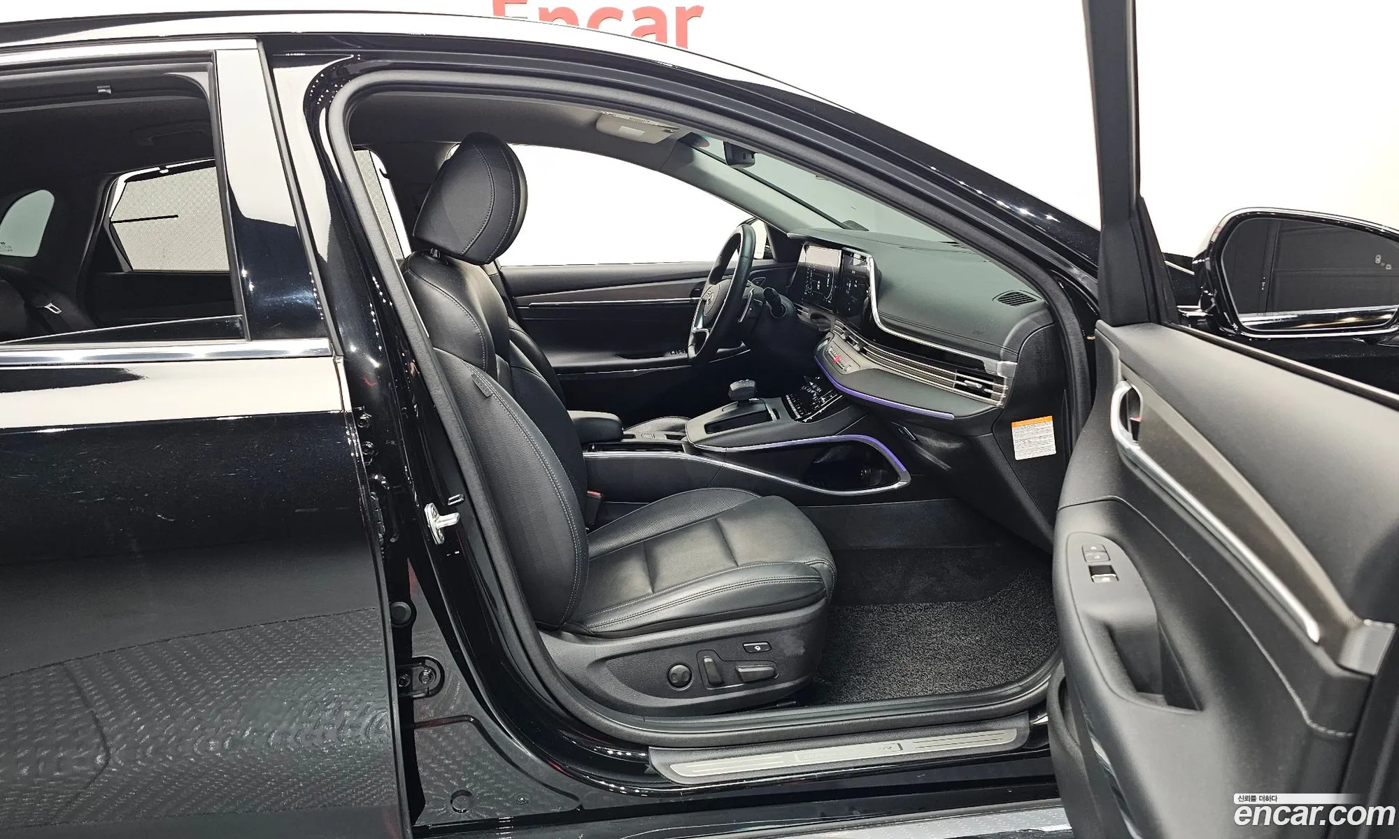 Hyundai Grandeur IG Hybrid 2020 — 3
