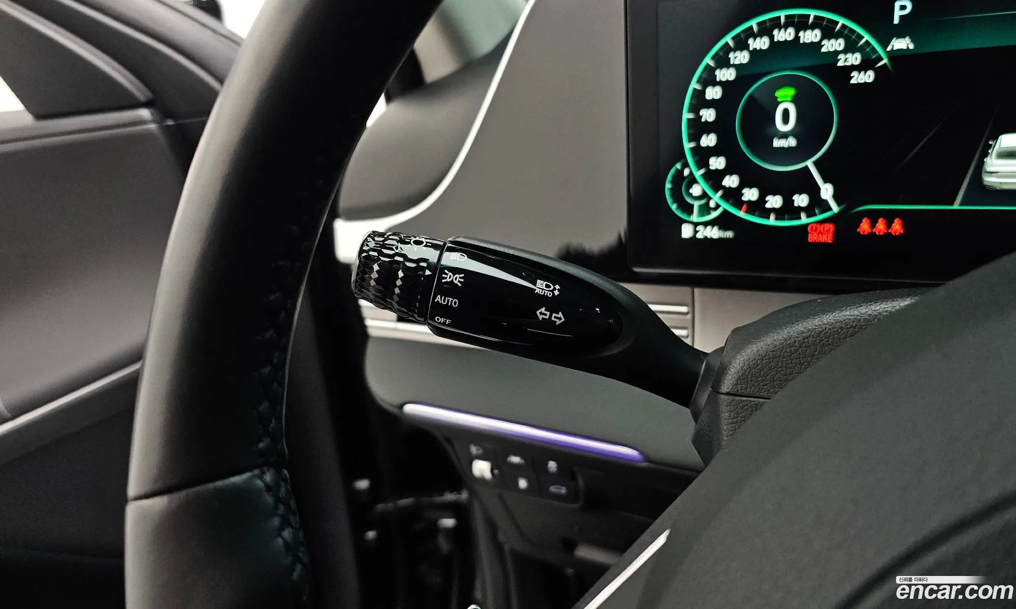 Hyundai Grandeur IG Hybrid 2020 — 17