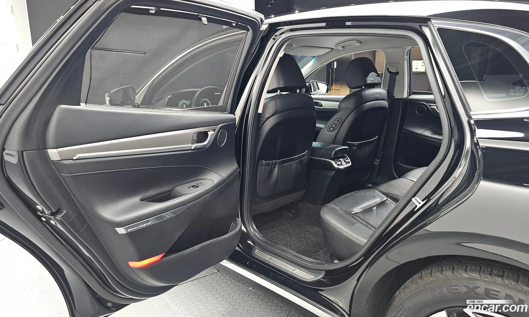 Hyundai Grandeur IG Hybrid 2020 — 26