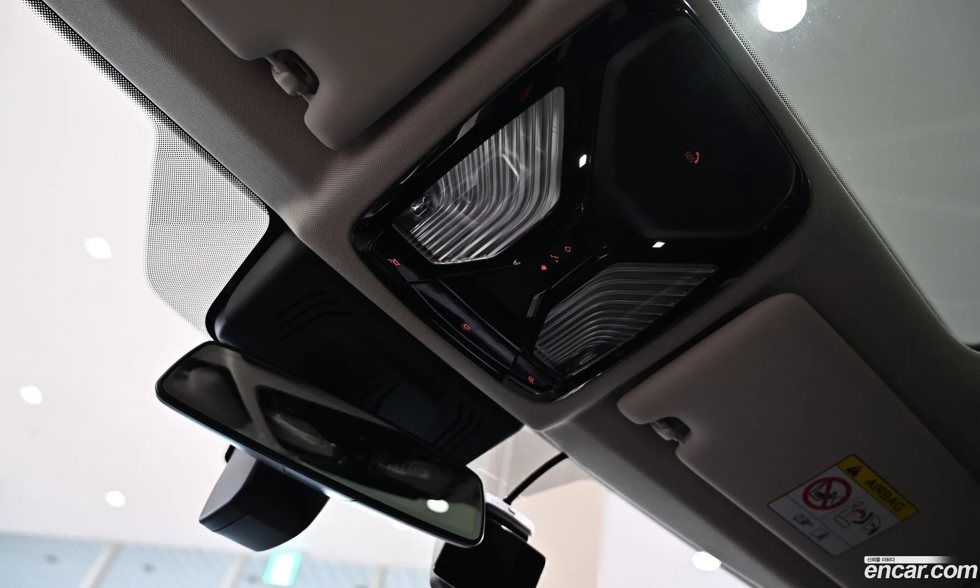 BMW 3 Series 2025 — 17