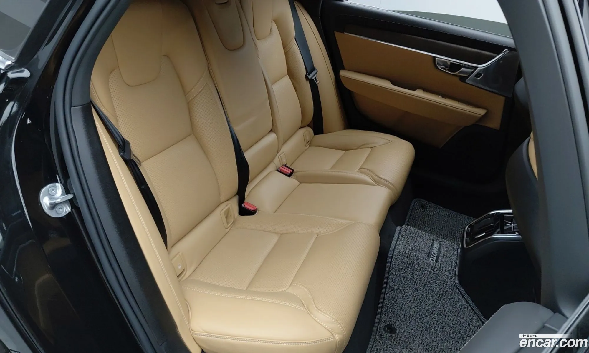 Volvo S90 2022 — 2