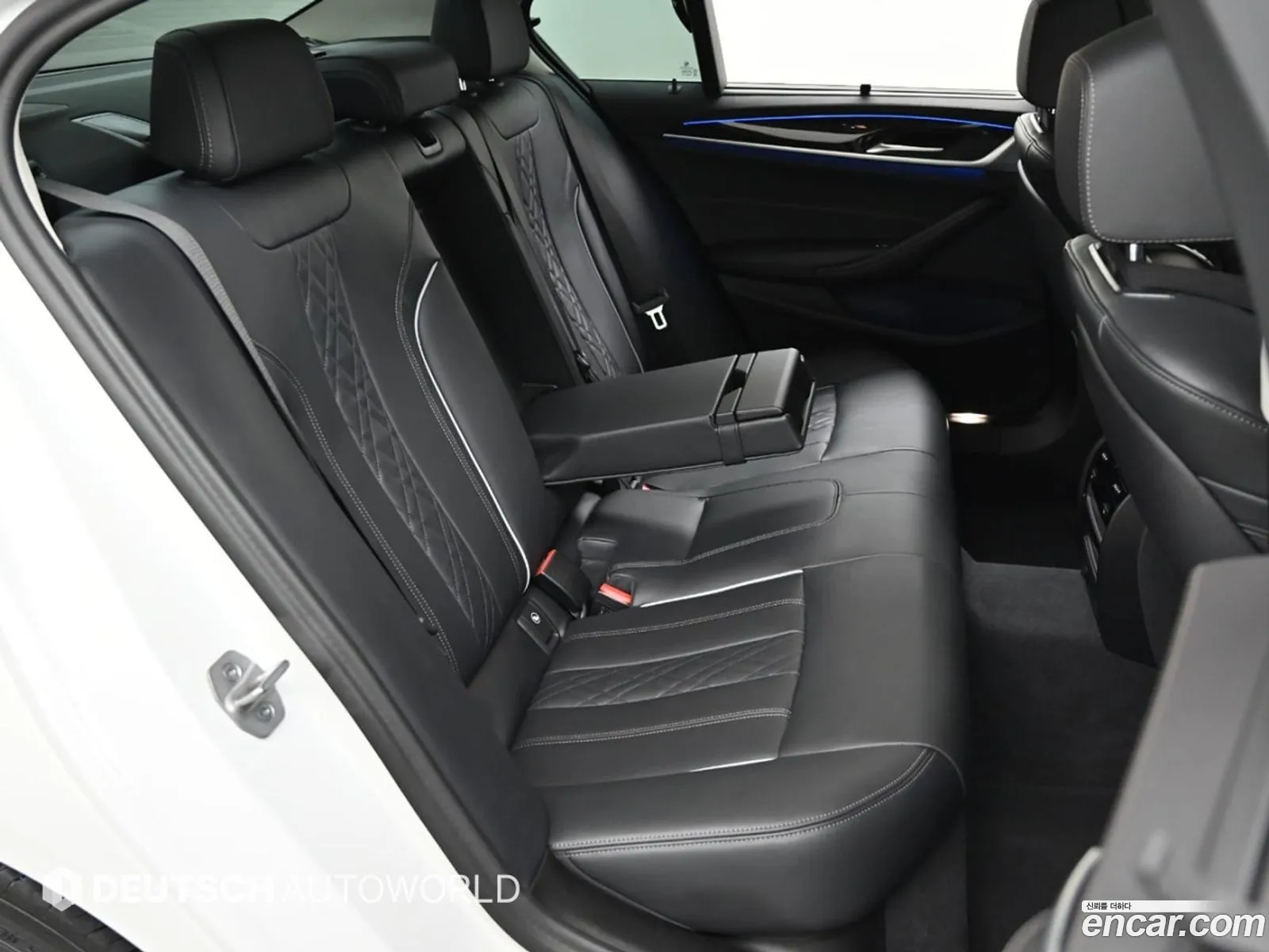 BMW 5 Series 2023 — 9