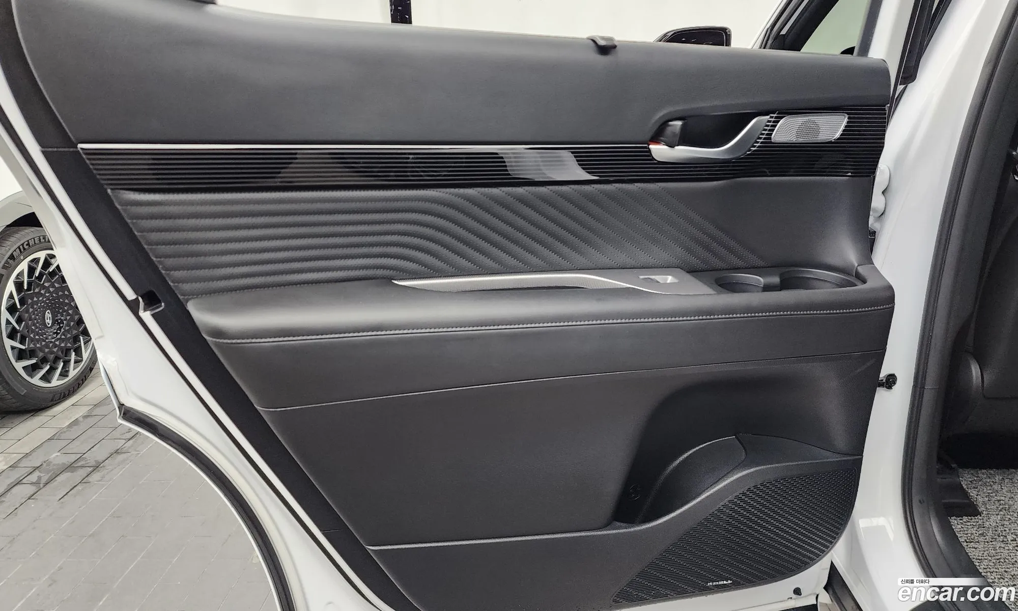 Hyundai Palisade 2023 — 19