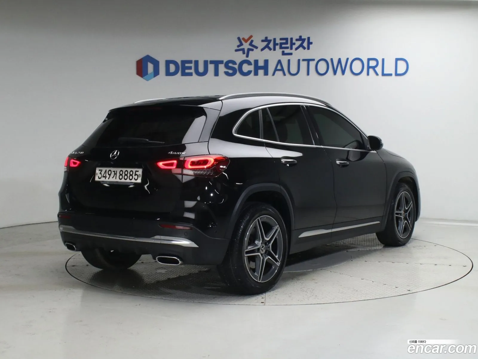 Mercedes-Benz GLA-Class H247 2020 — 12