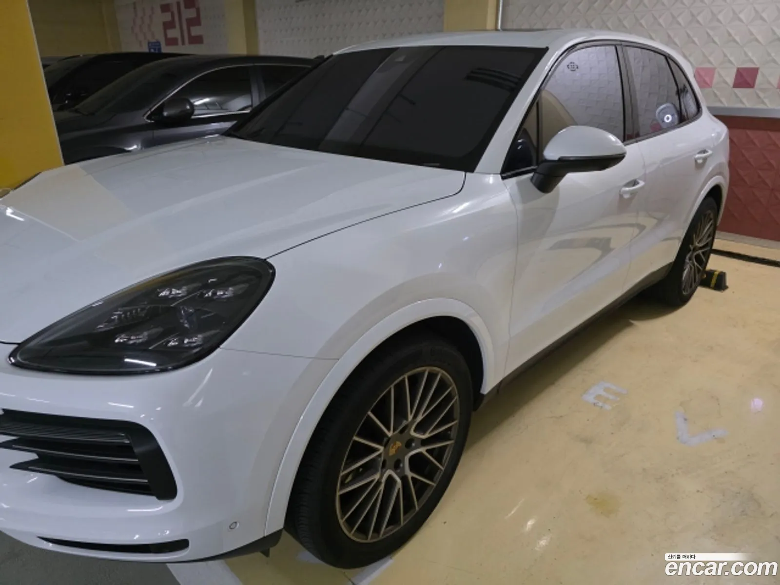 Porsche Cayenne 2022 — 4