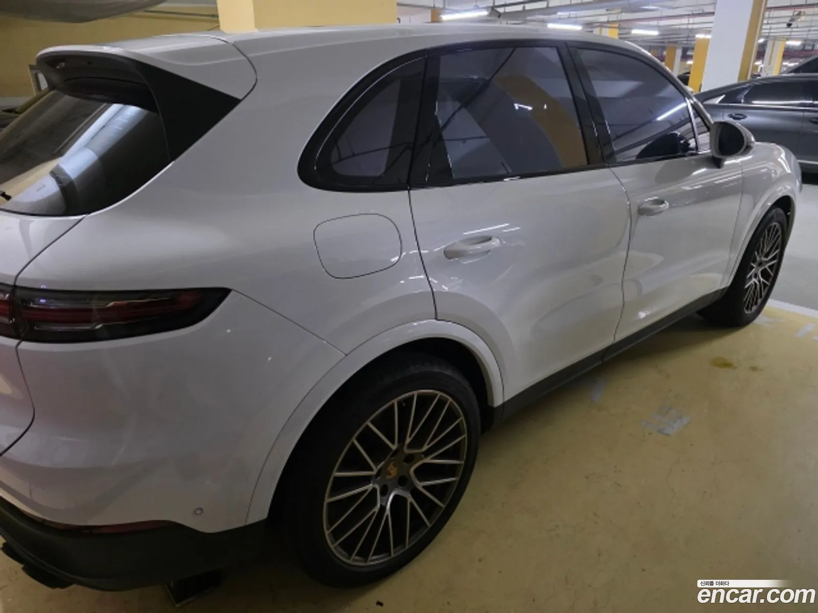 Porsche Cayenne 2022 — 9