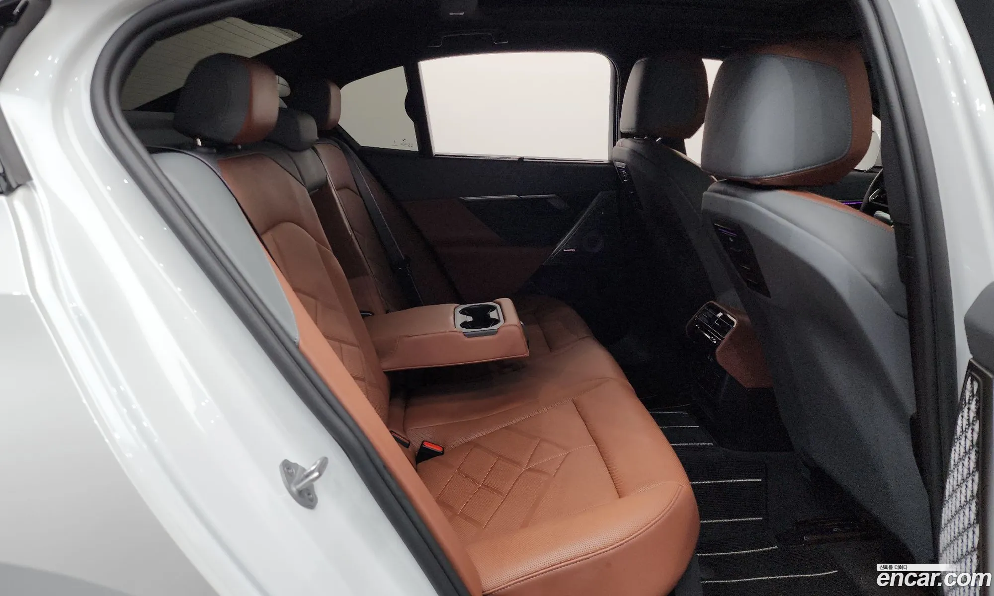 BMW 5 Series 2025 — 24