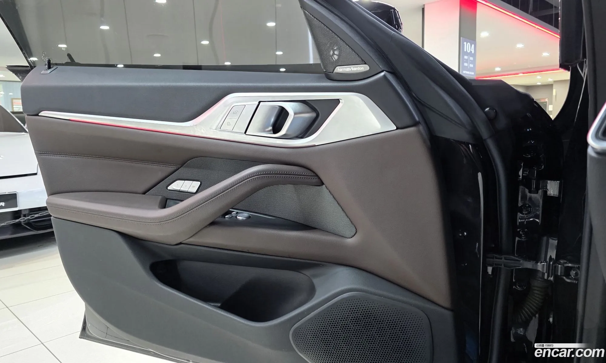 BMW i4 2023 — 13