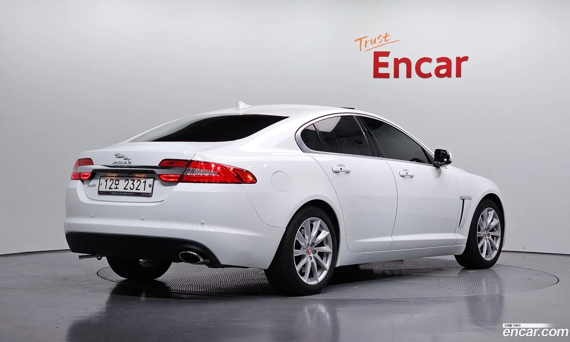Jaguar XF 2015 SAJAA06J1FDU58845 — 9