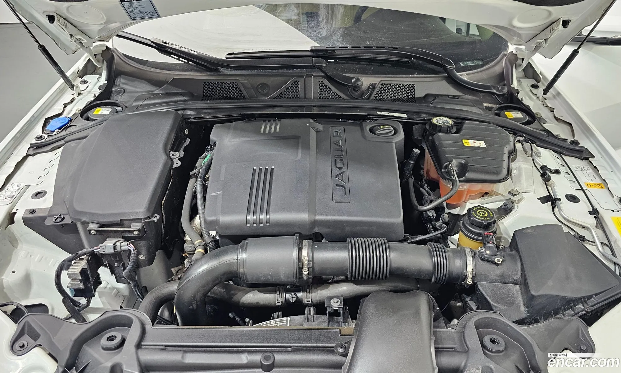 Jaguar XF 2015 SAJAA06J1FDU58845 — 20