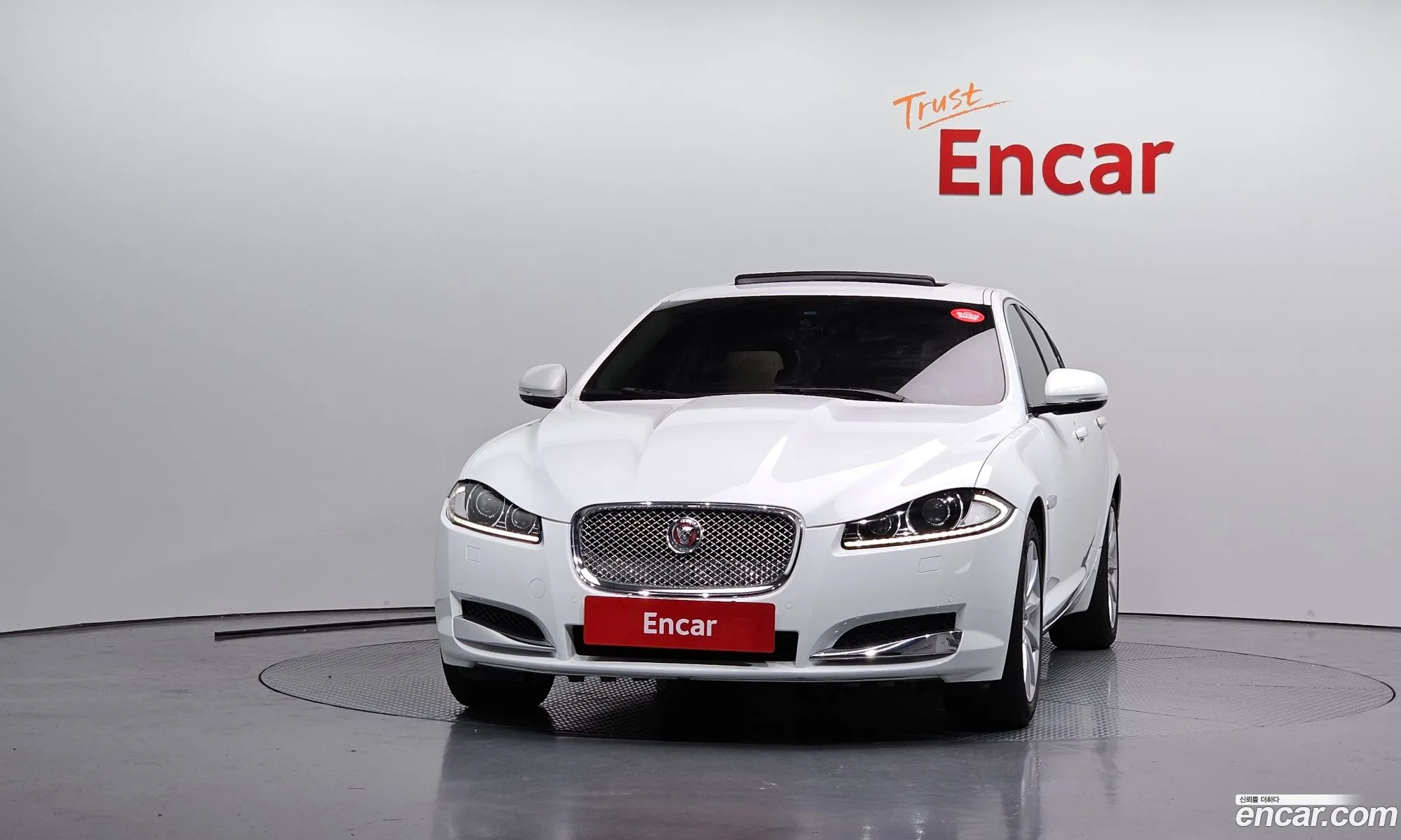 Jaguar XF 2015 SAJAA06J1FDU58845 — 13