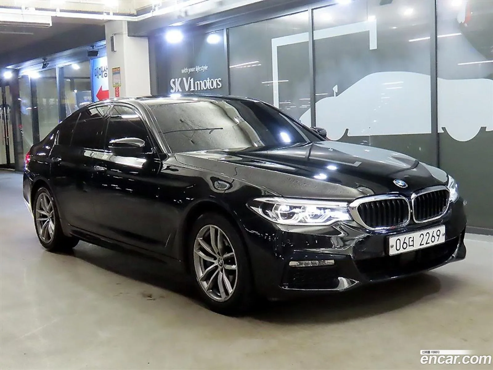 BMW 5 Series 2017 — 18