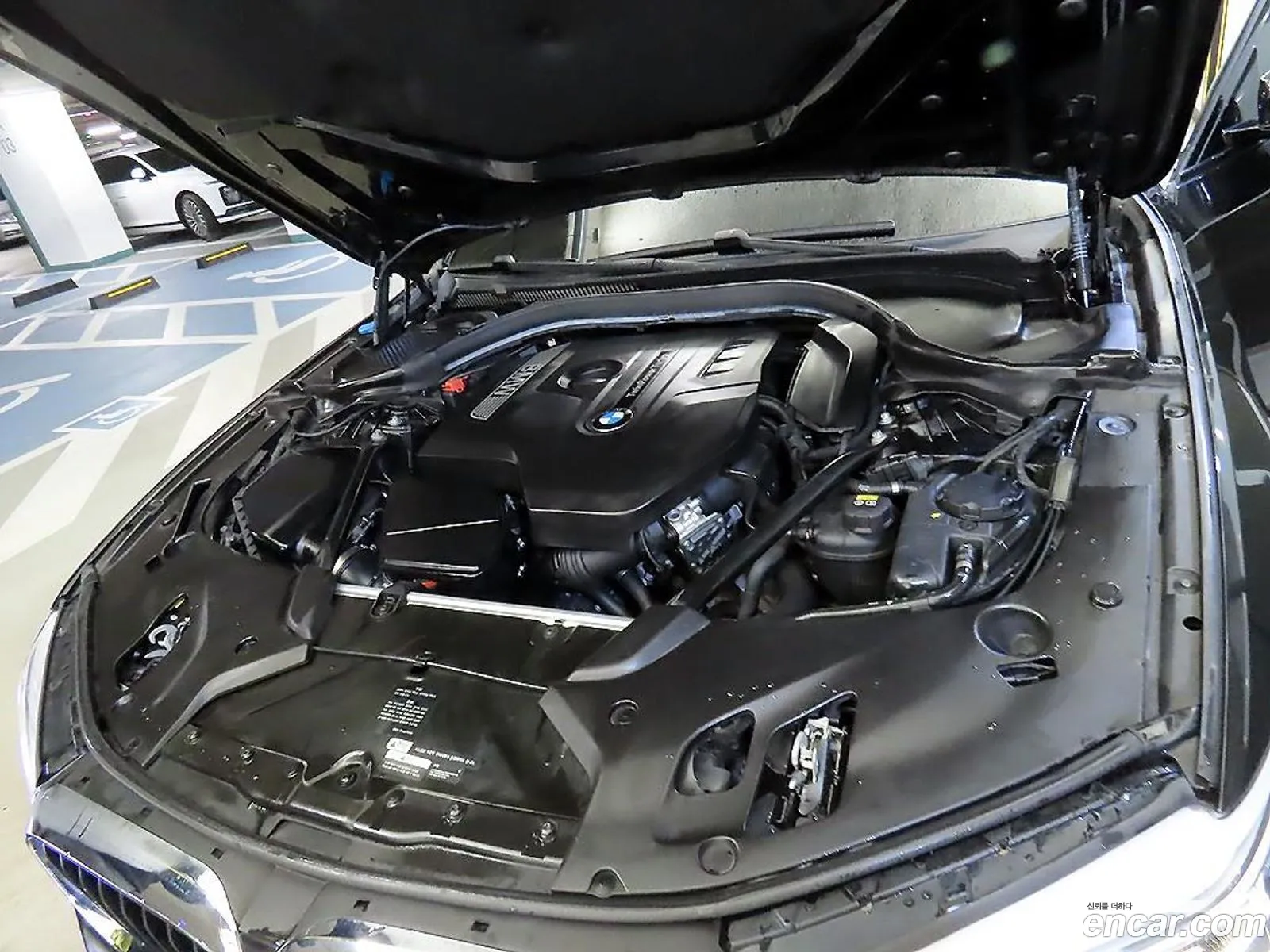BMW 5 Series 2017 — 16