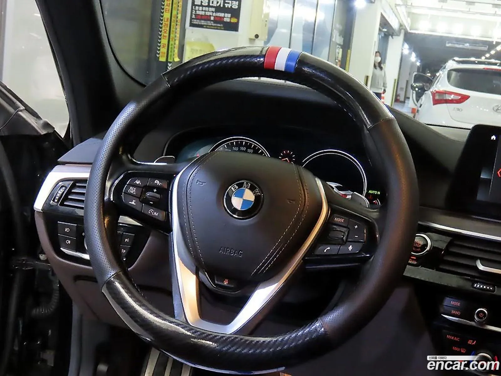 BMW 5 Series 2017 — 9