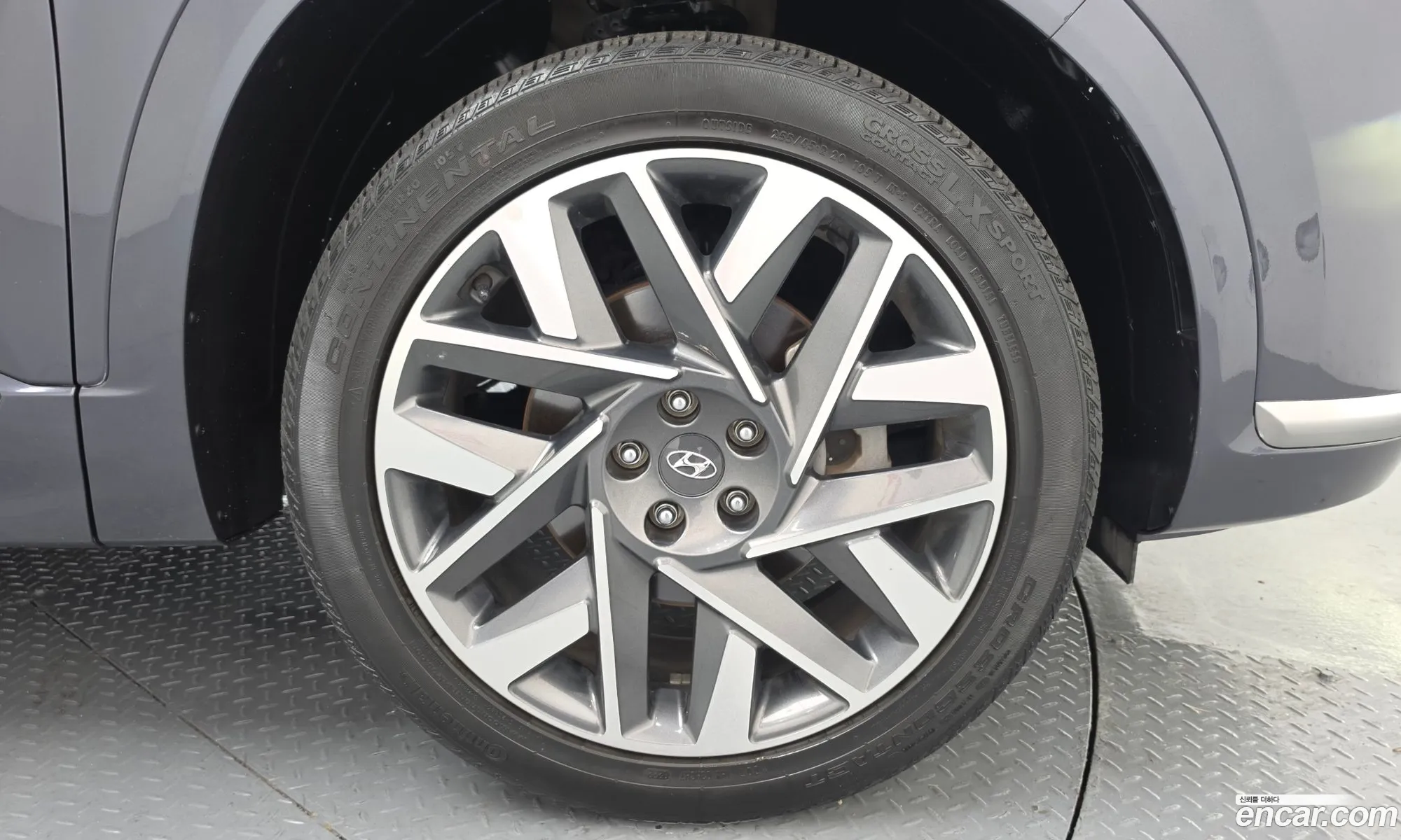 Hyundai Santa Fe 2022 — 24