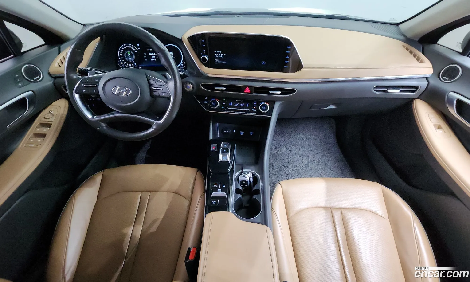 Hyundai Sonata Hybrid 2019 — 34