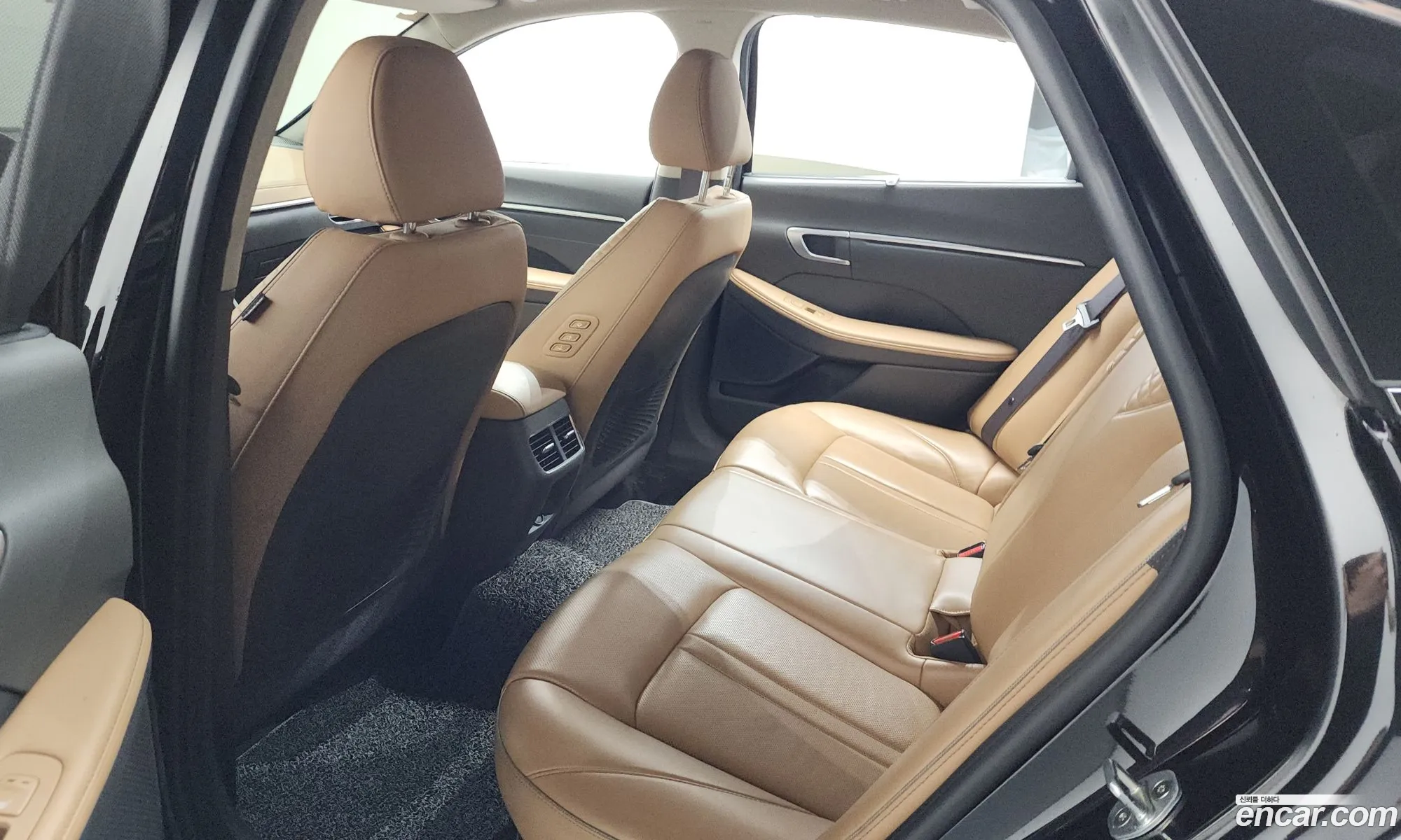 Hyundai Sonata Hybrid 2019 — 15