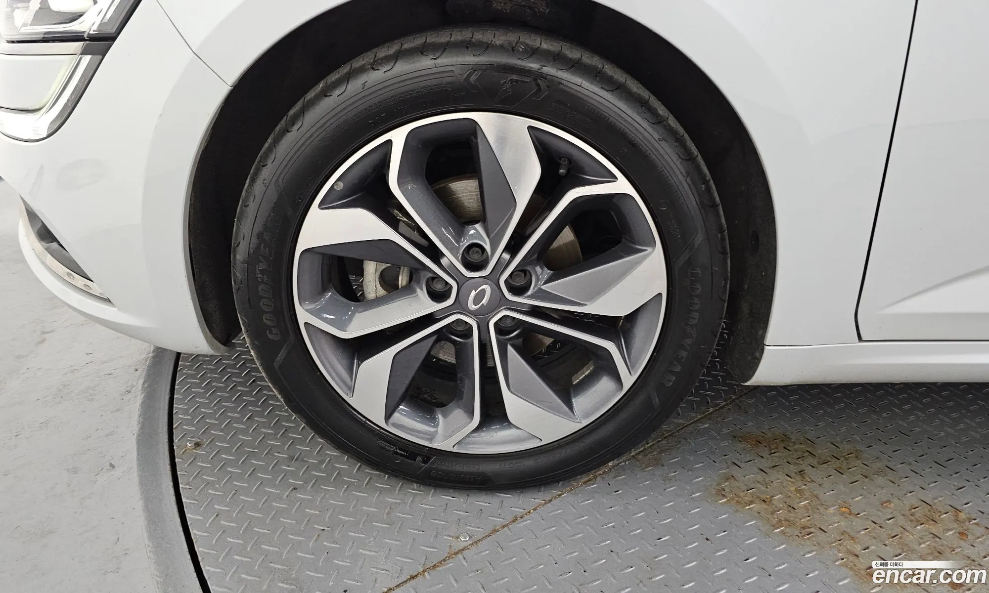 Renault Korea (Samsung) SM6 2019 — 19