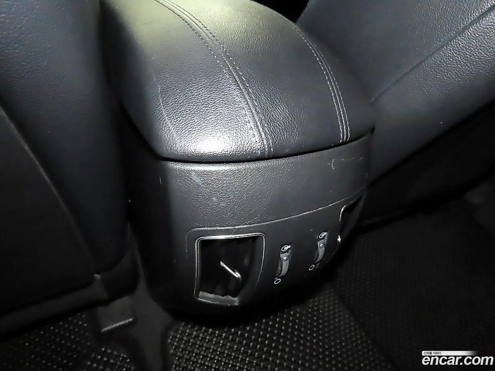 Hyundai YF Sonata 2012 — 6
