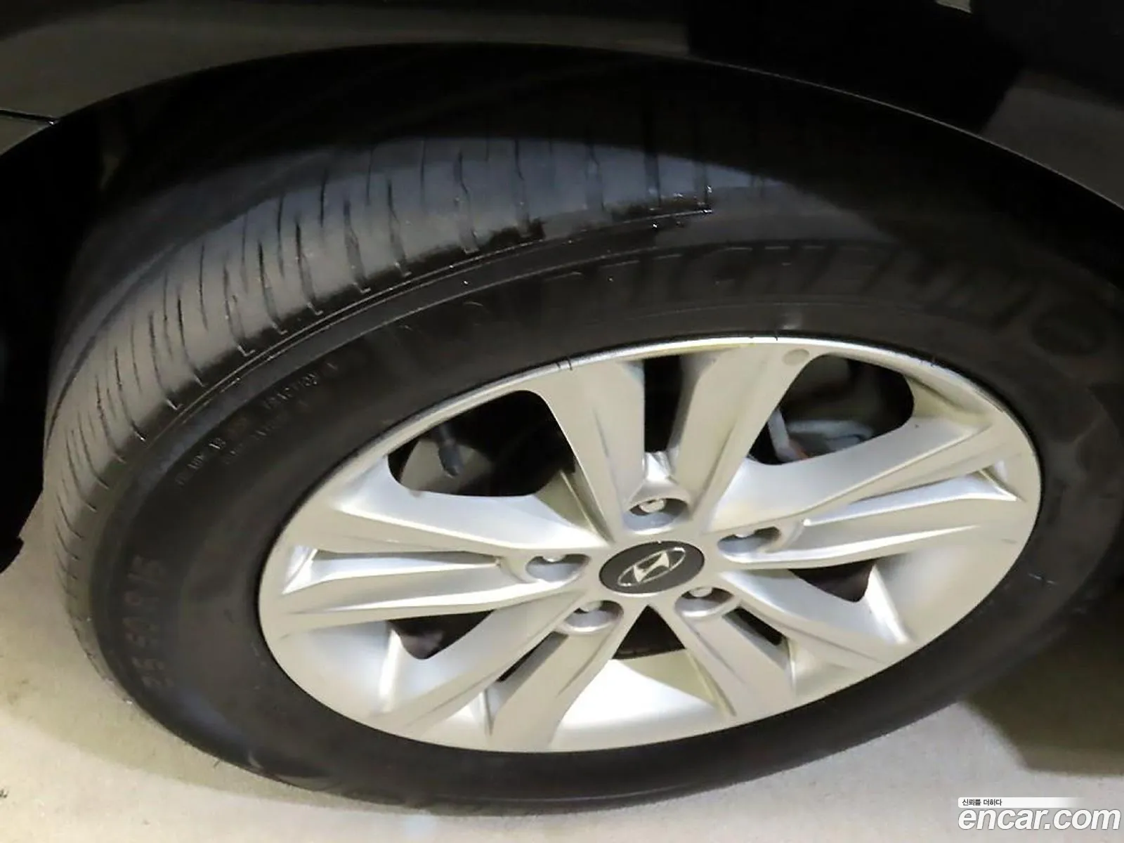 Hyundai YF Sonata 2012 — 13