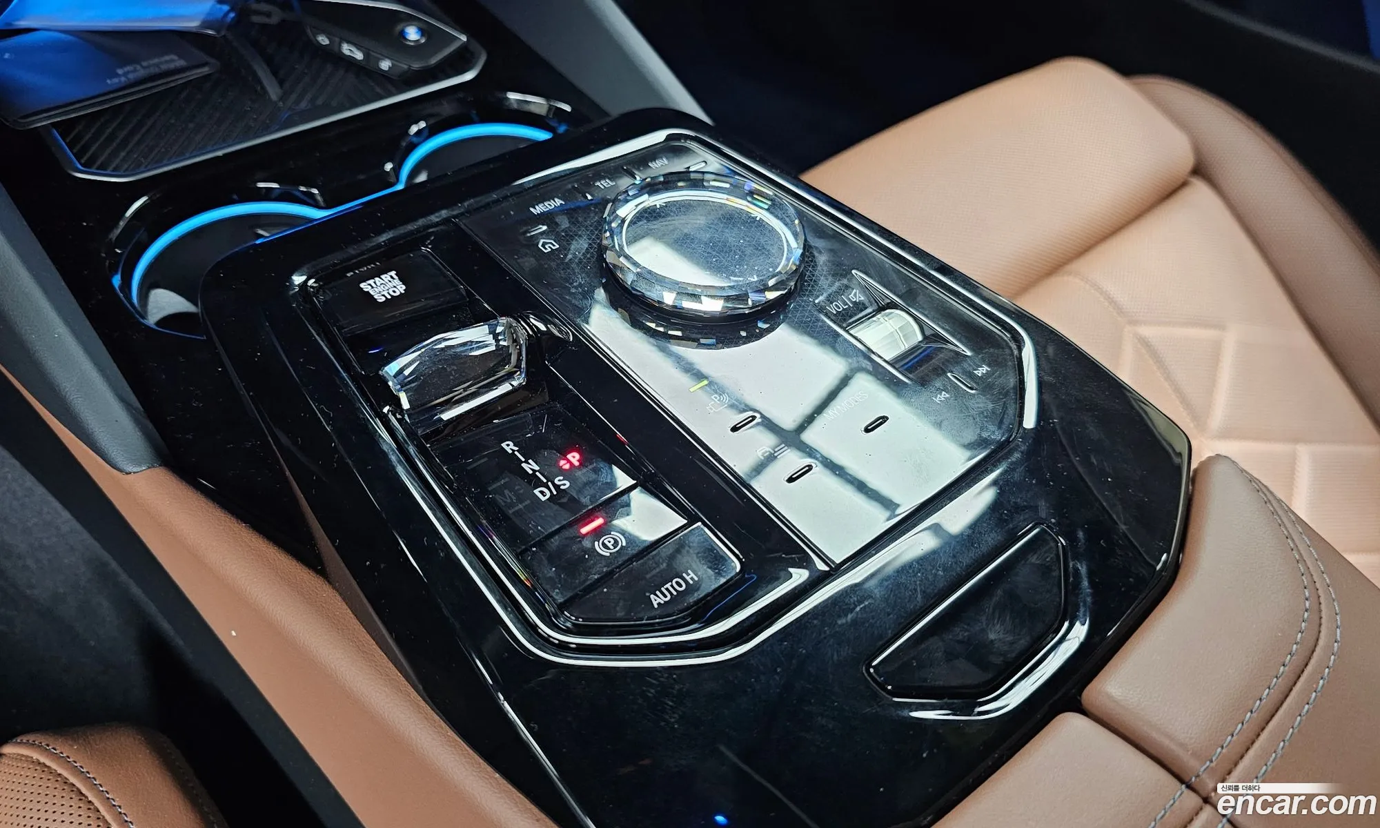 BMW 5 Series 2025 — 33