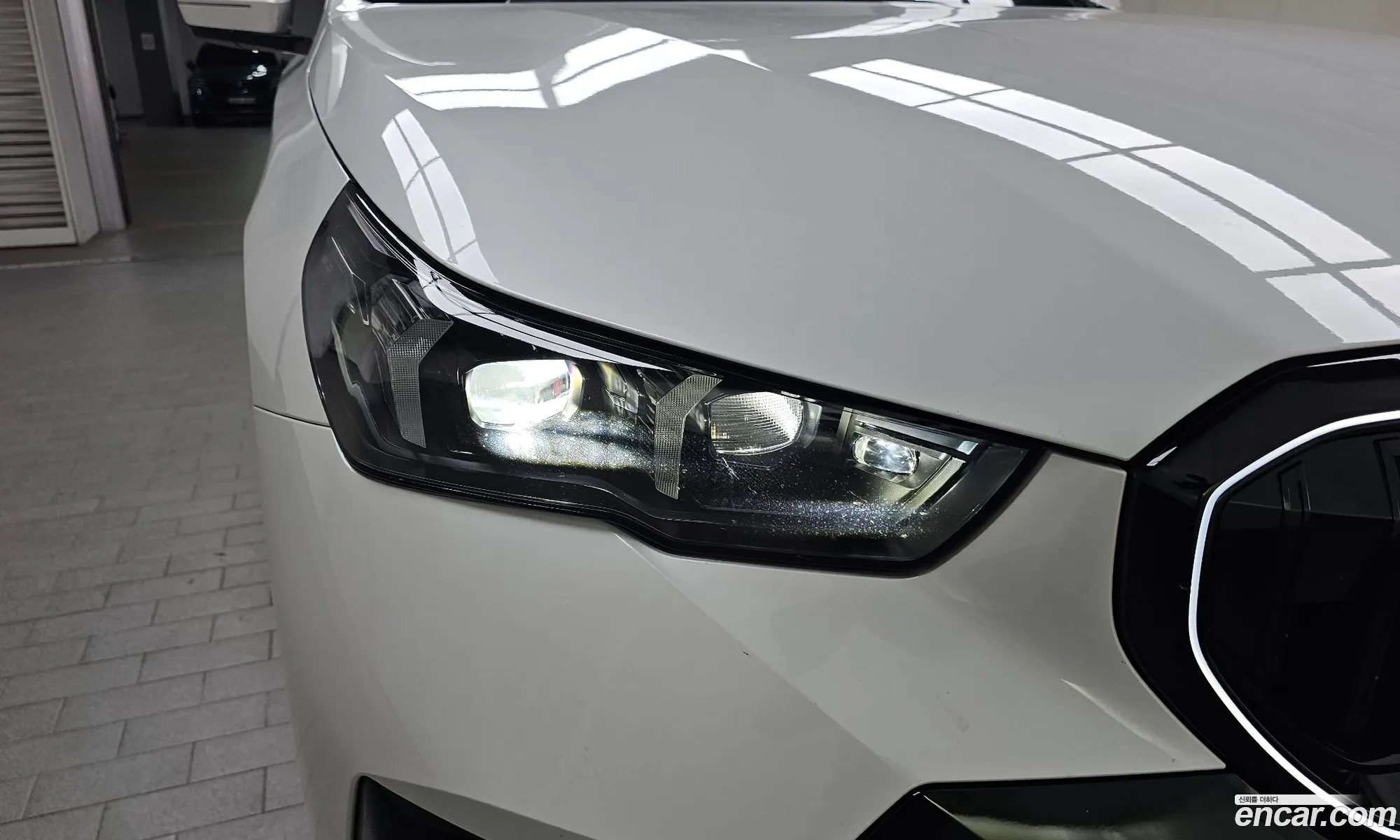 BMW 5 Series 2025 — 12