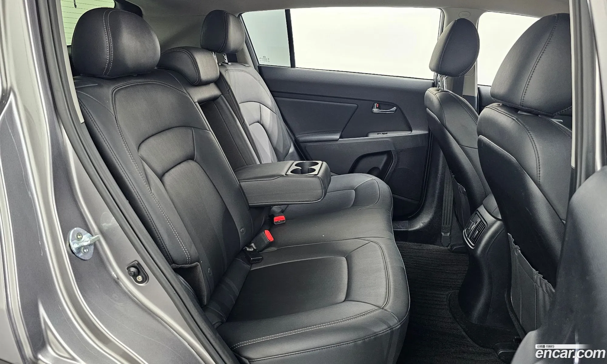 Kia Sportage R 2014 — 28