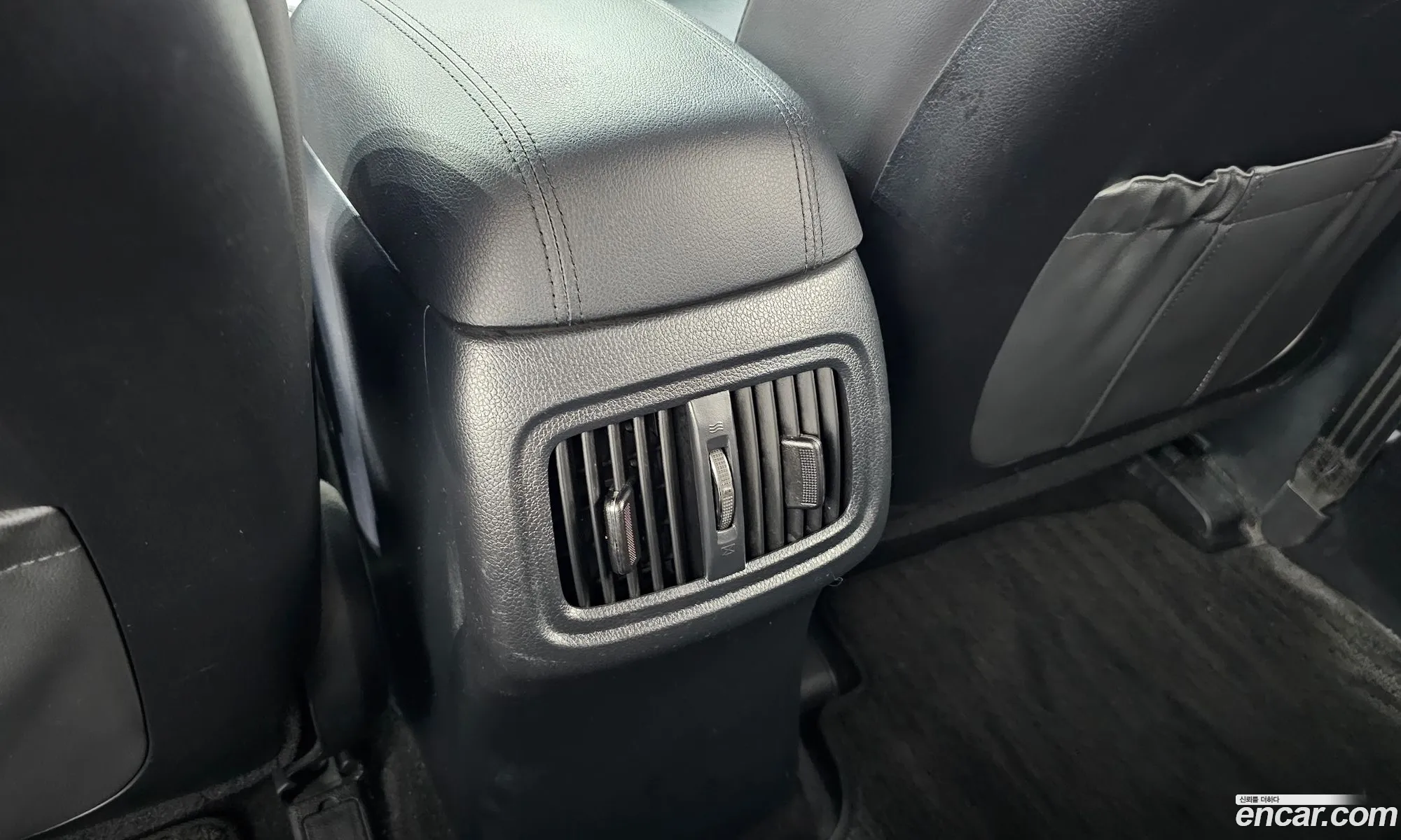Kia Sportage R 2014 — 13