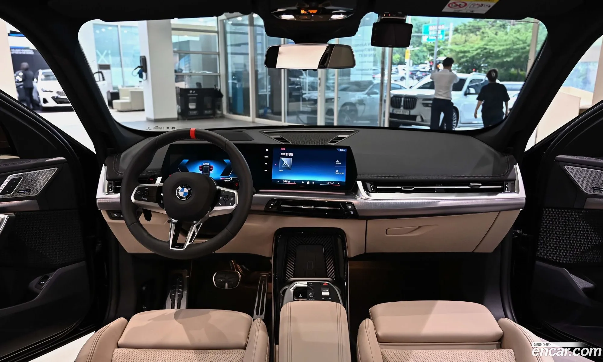 BMW X1 2025 — 11
