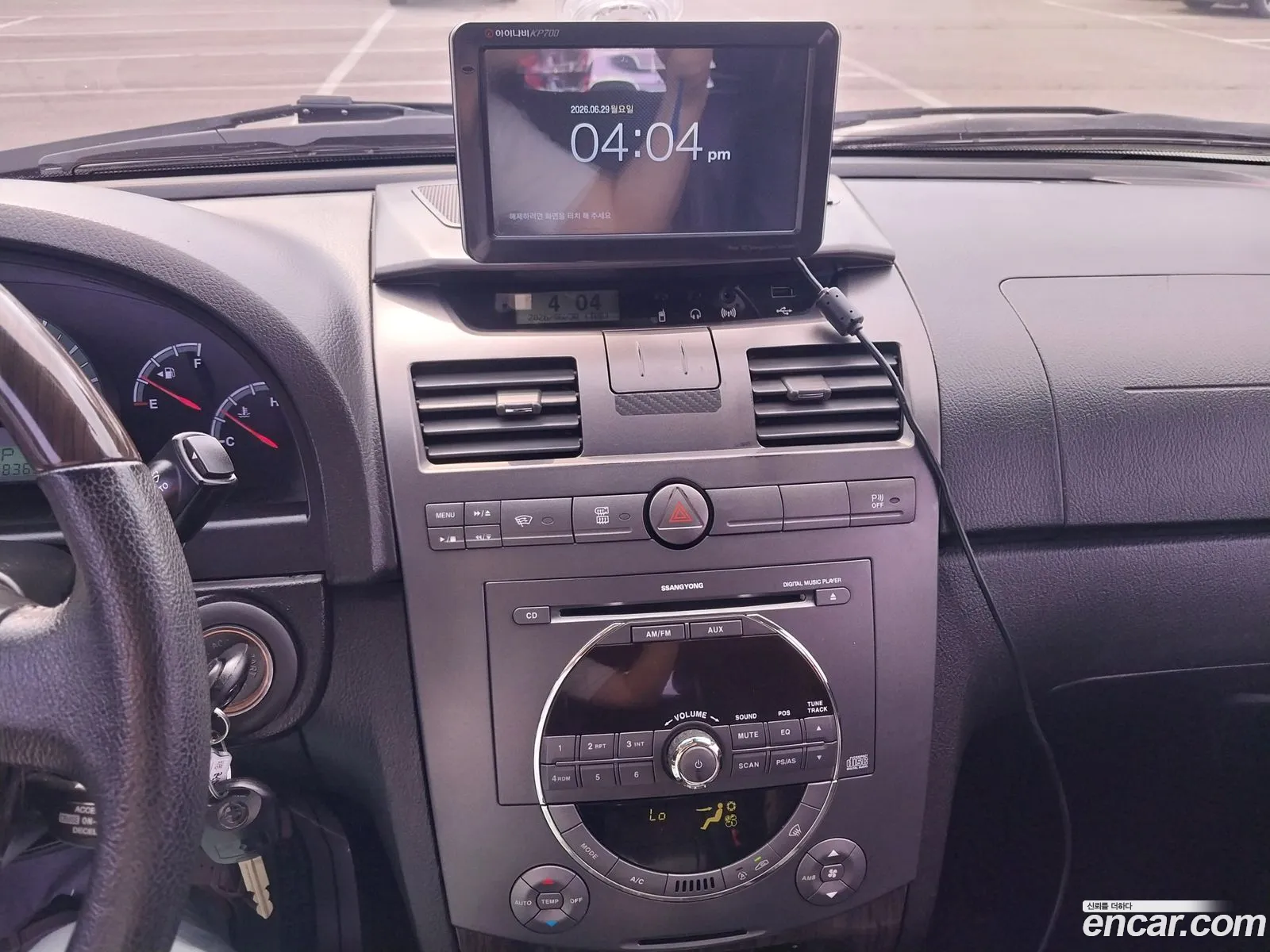 KG Mobility (SsangYong) Super Rexton 2010 — 6