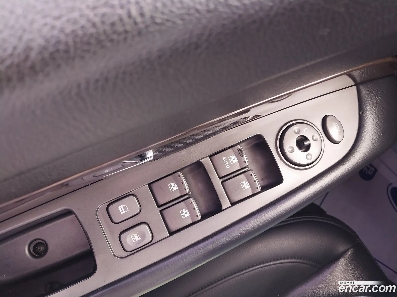 KG Mobility (SsangYong) Super Rexton 2010 — 18