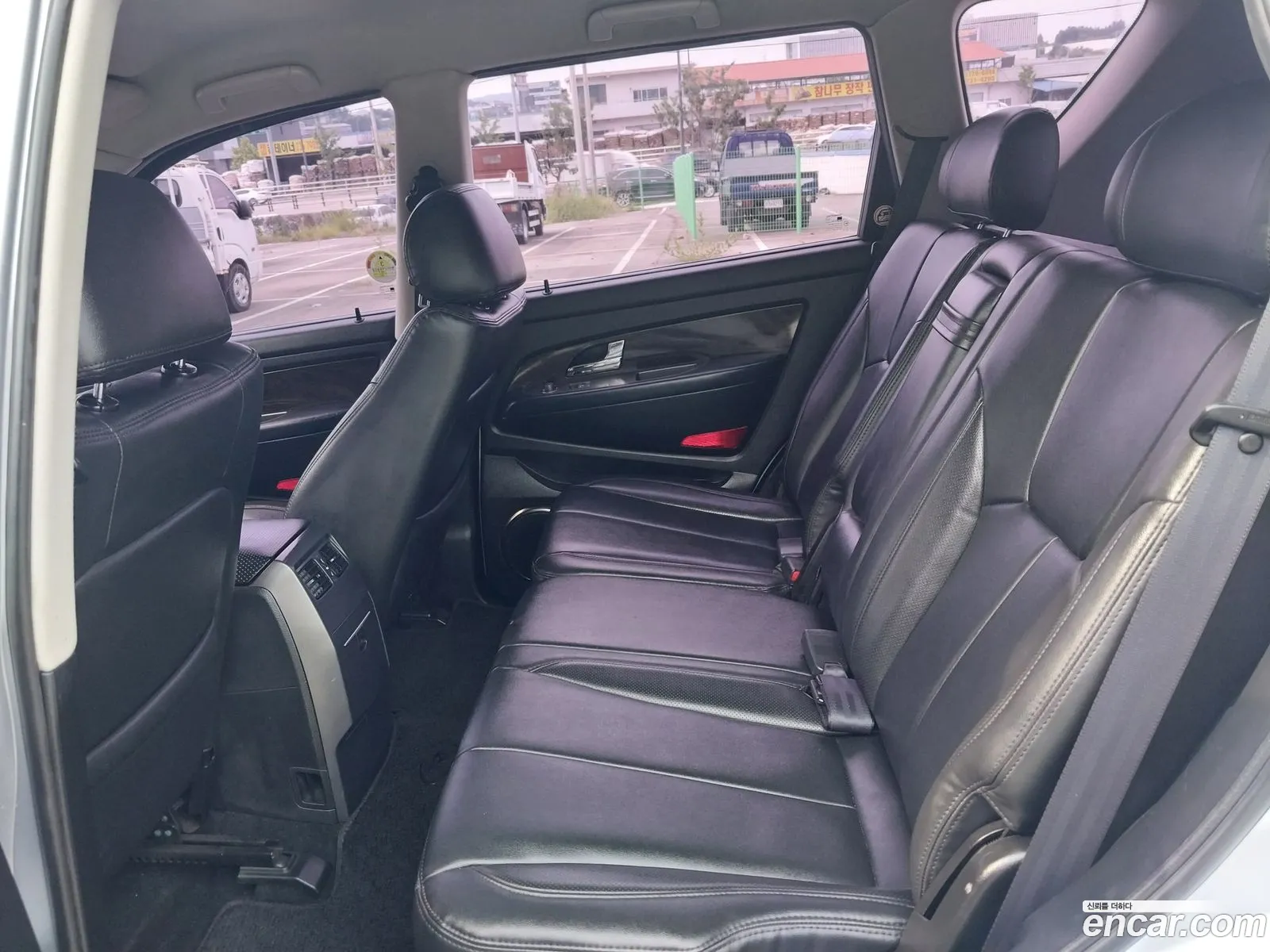 KG Mobility (SsangYong) Super Rexton 2010 — 19