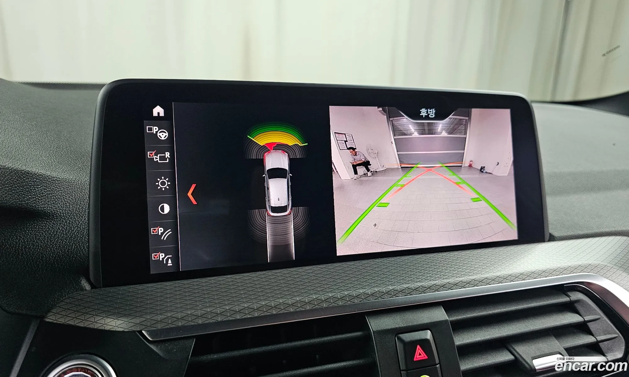BMW X4 2019 WBAVJ110XKLF65011 — 21
