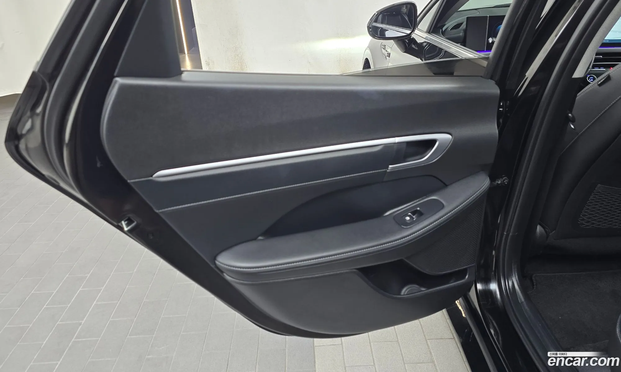 Hyundai Sonata the Edge 2025 KMHL141EBSA519635 — 8