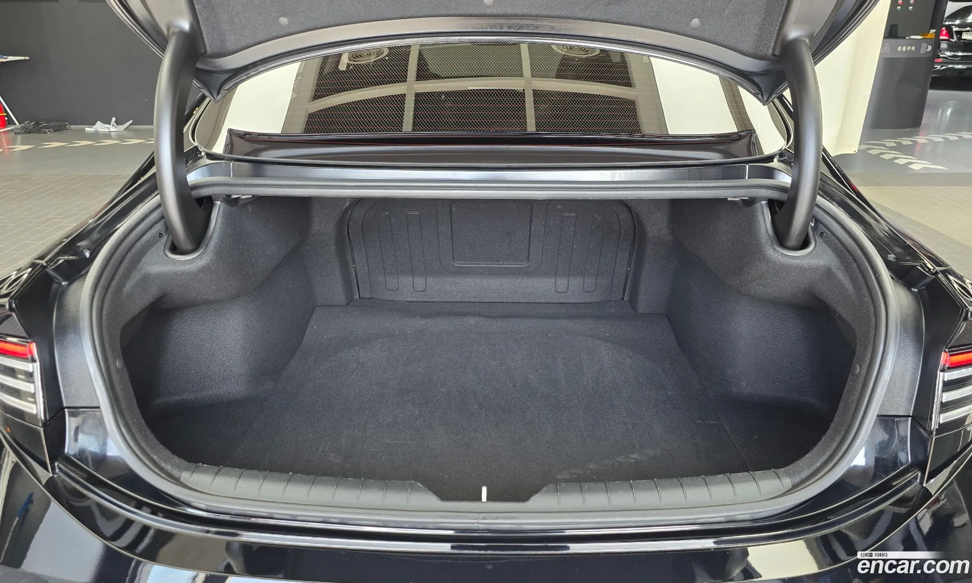 Hyundai Sonata the Edge 2025 KMHL141EBSA519635 — 24