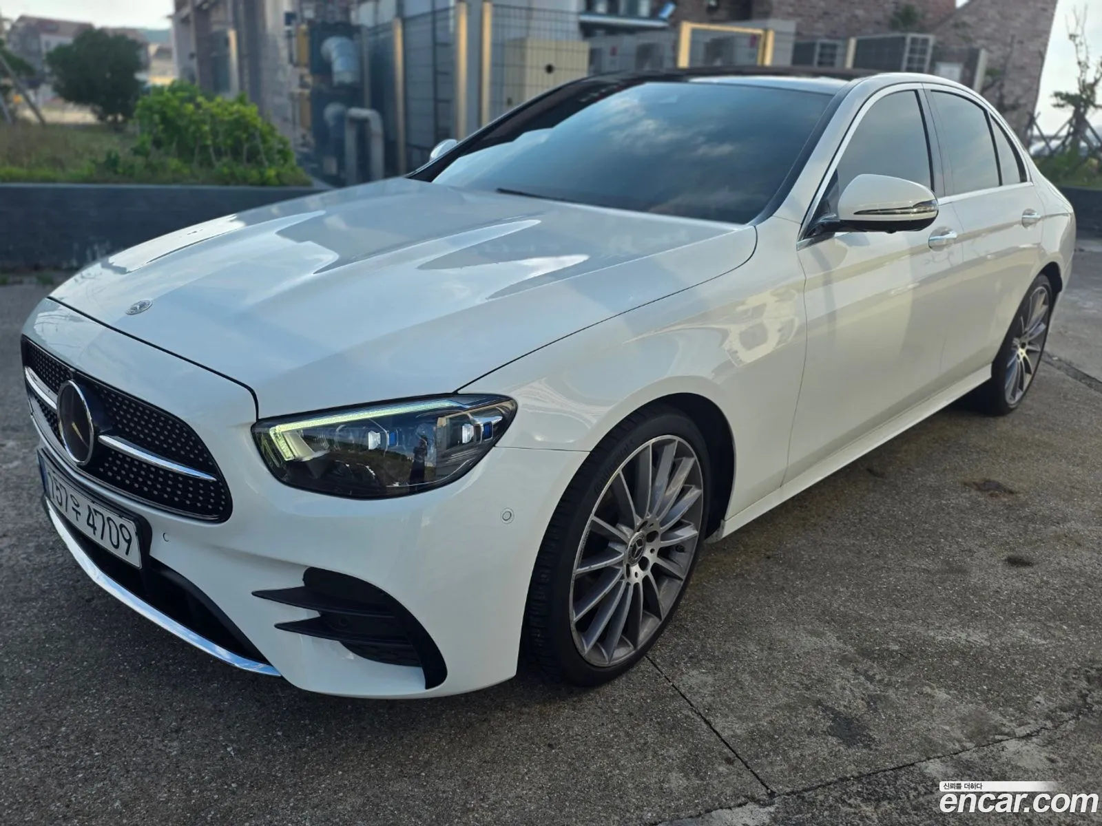 Mercedes-Benz E-Class W213 2022 — 15