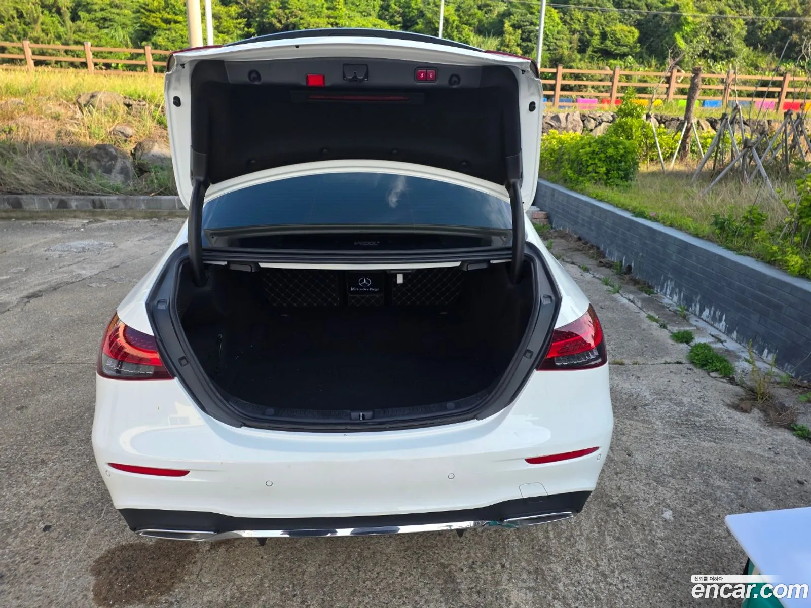 Mercedes-Benz E-Class W213 2022 — 10