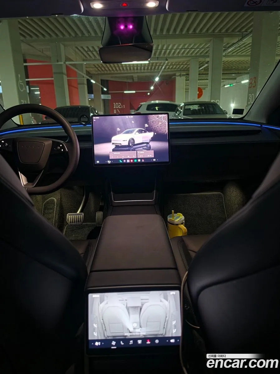Tesla Model Y 2025 — 9