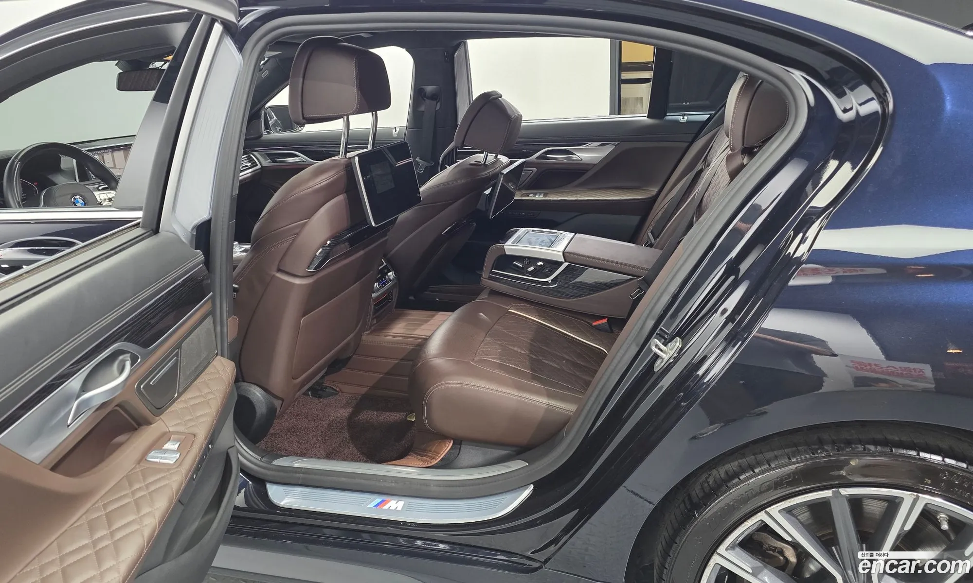 BMW 7 Series 2021 — 6