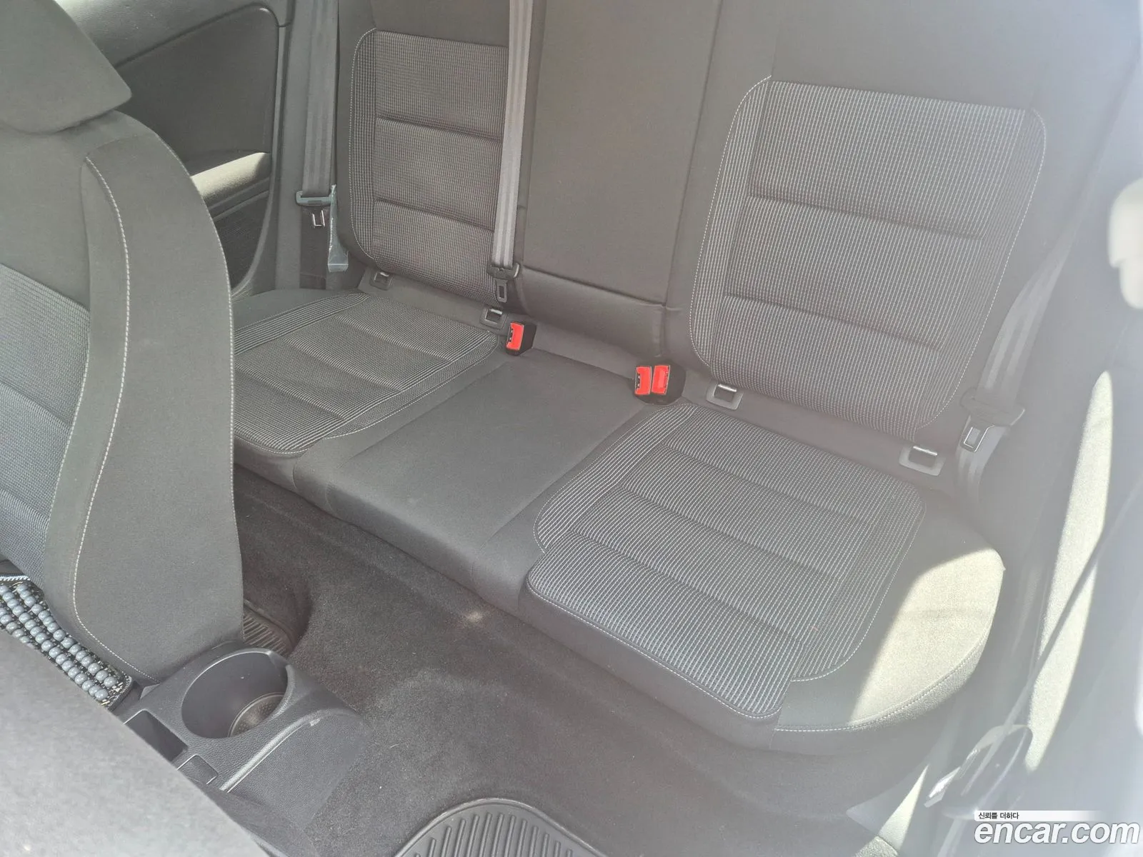 Volkswagen Golf 6th Gen 2011 — 3